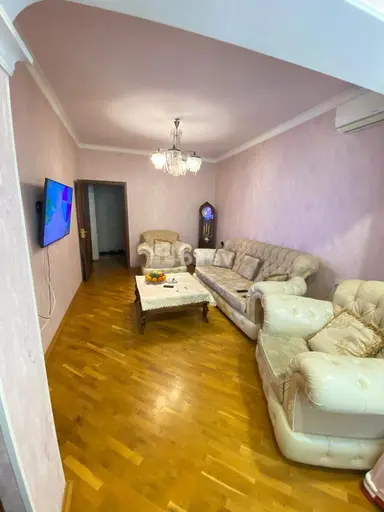 4 otaqlı mənzil, 6-cı mikrorayon