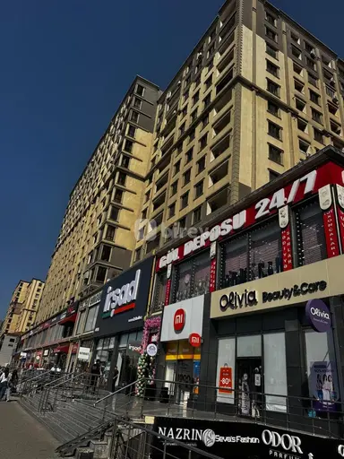 3 otaqlı mənzil, Yasamal rayonu, İnşaatçılar m.
