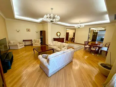5 otaqlı mənzil, Nəsimi rayonu, 28 May m.
