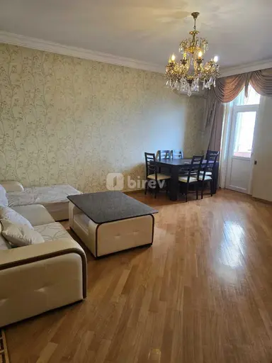 3 otaqlı mənzil, Yasamal q.