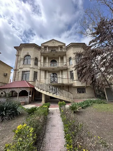 7 otaqlı həyət evi, Binəqədi rayonu, Binəqədi r.