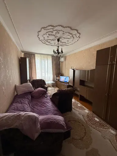 5 otaqlı mənzil, Bakıxanov q.