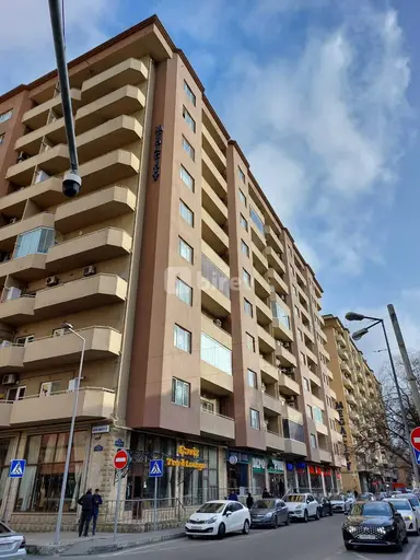4 otaqlı mənzil, Yasamal q.