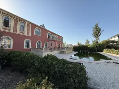 8 otaqlı həyət evi, Novxanı q.