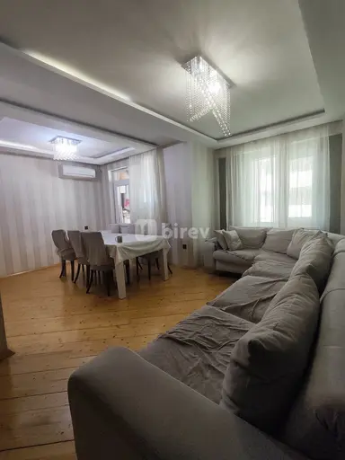 4 otaqlı mənzil, Bakıxanov q.