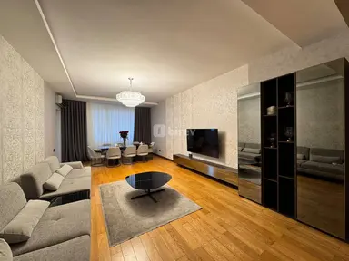 3 otaqlı mənzil, Yasamal rayonu, Elmlər Akademiyası m.