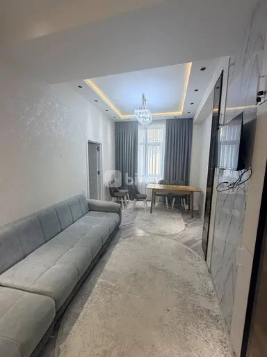 2 otaqlı mənzil, 1-ci mikrorayon