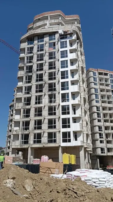 4 otaqlı mənzil, Bakıxanov q.