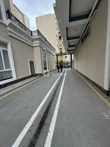3 otaqlı mənzil, Yasamal rayonu, İnşaatçılar m.