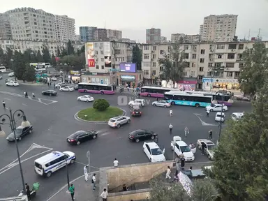 3 otaqlı mənzil, 2-ci mikrorayon