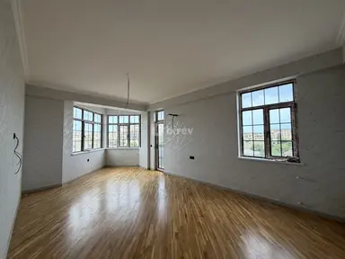 3 otaqlı mənzil, Bakıxanov q.