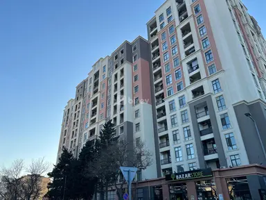 4 otaqlı mənzil, Nizami rayonu, Qara Qarayev m.
