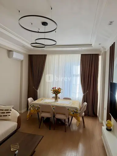 2 otaqlı mənzil, Yasamal rayonu, Elmlər Akademiyası m.