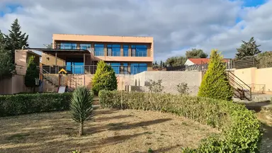 6 otaqlı həyət evi, Nardaran q.