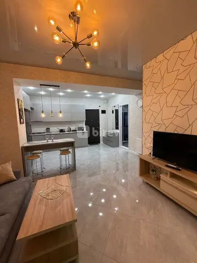 2 otaqlı mənzil, 4-cü mikrorayon