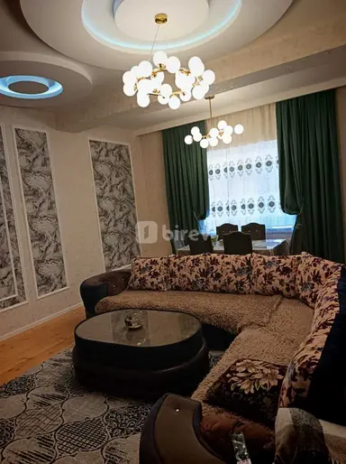 4 otaqlı həyət evi, Saray q.