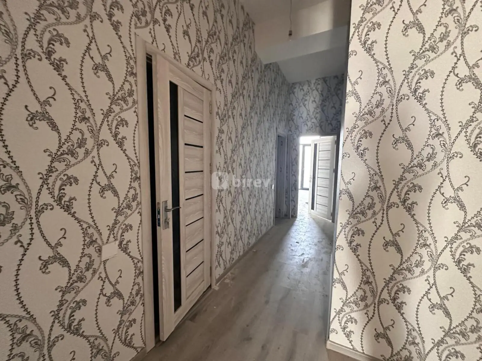 3 otaqlı mənzil, Nəsimi rayonu, Ceyhun Hacıbəyli küçəsi, Bakı şəhəri — şəkil 1