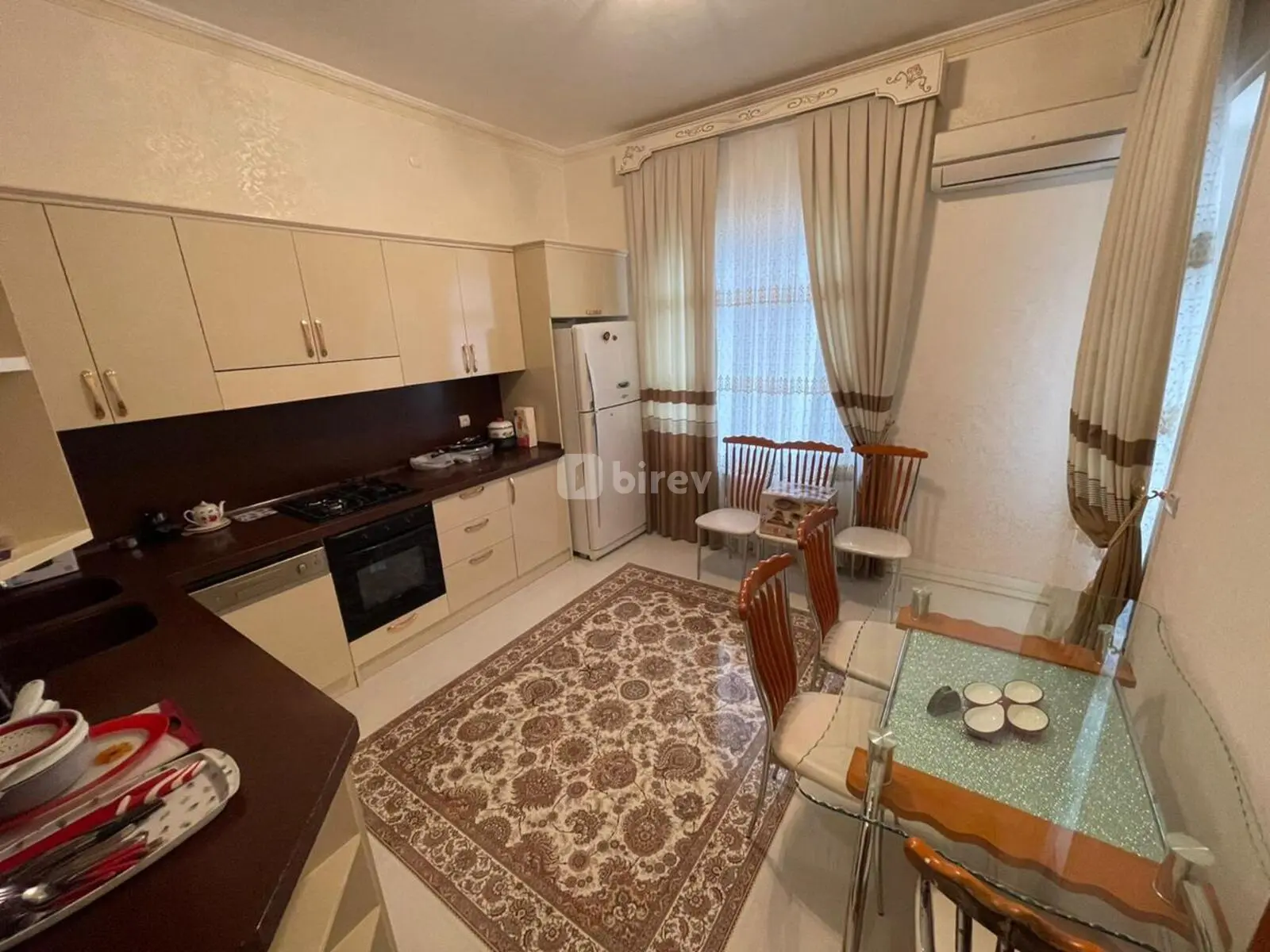 4 otaqlı mənzil, Yasamal rayonu, İsmayıl bəy Qutqaşınlı küç., Bakı şəhəri — şəkil 3
