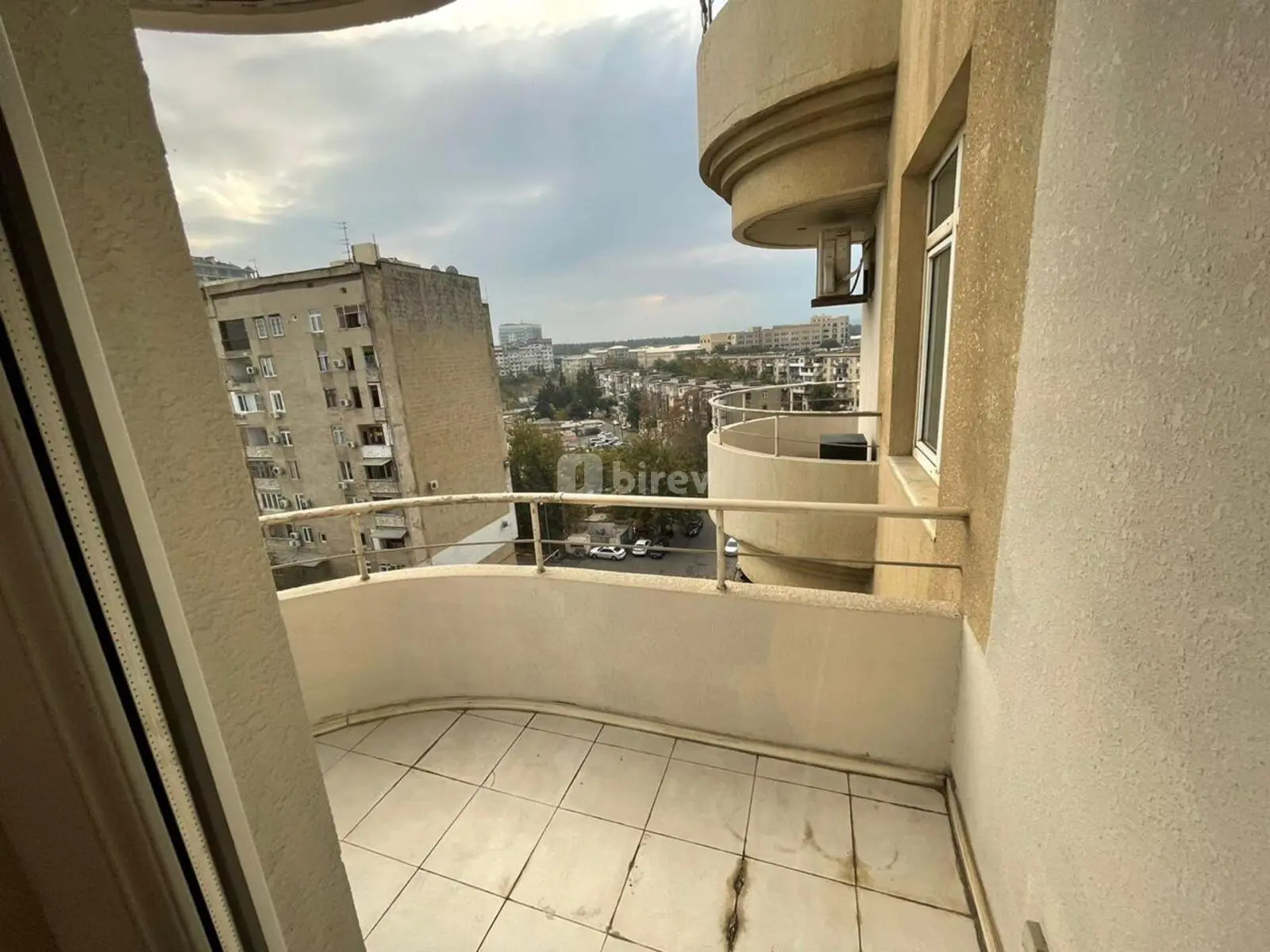 4 otaqlı mənzil, Yasamal rayonu, İsmayıl bəy Qutqaşınlı küç., Bakı şəhəri — şəkil 9