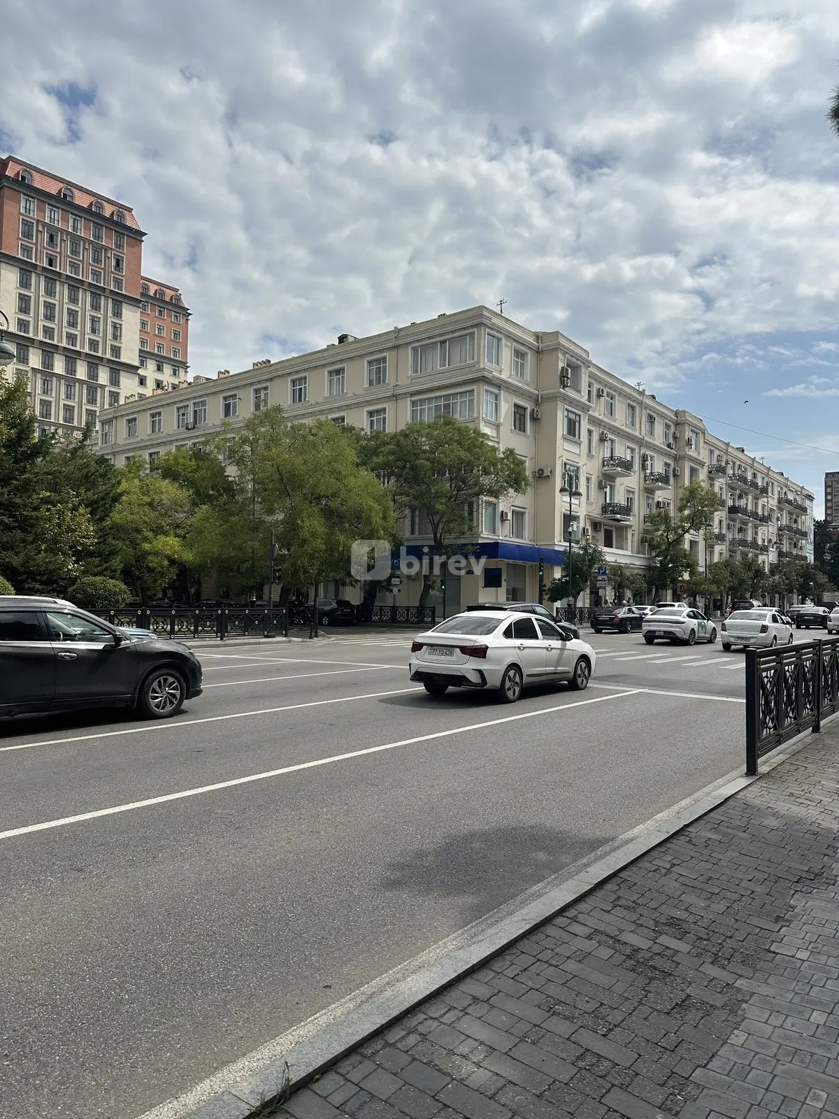 3 otaqlı mənzil, Nəsimi rayonu, Azadlıq prospekti, Bakı şəhəri — şəkil 3