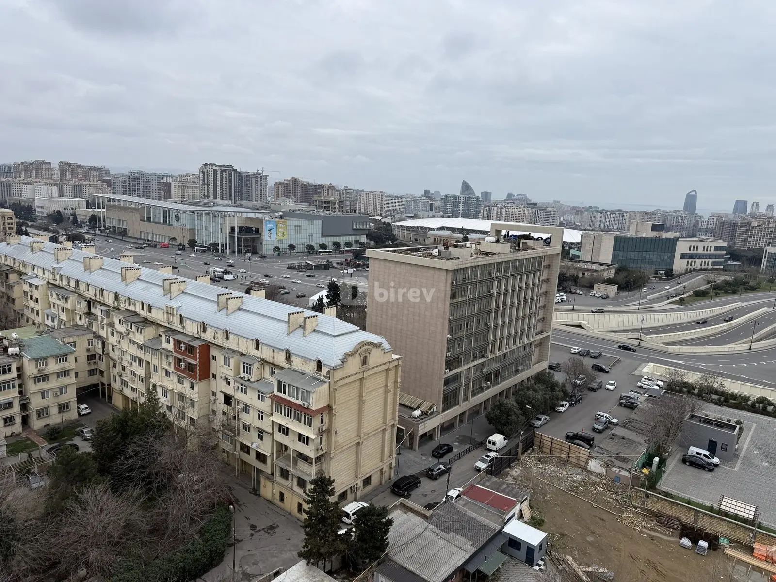 4 otaqlı mənzil, Nəsimi rayonu, Həsən Əliyev küçəsi, Bakı şəhəri — şəkil 4