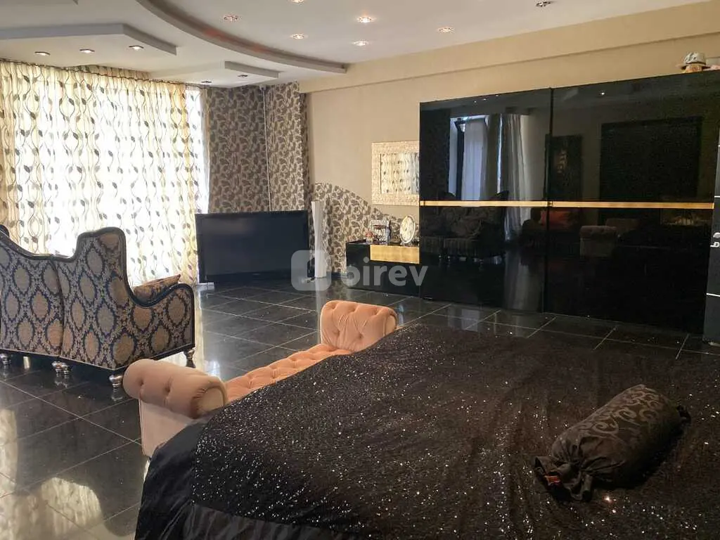 5 otaqlı mənzil, Nəsimi rayonu, Səməd Vurğun küç., Bakı şəhəri — şəkil 3