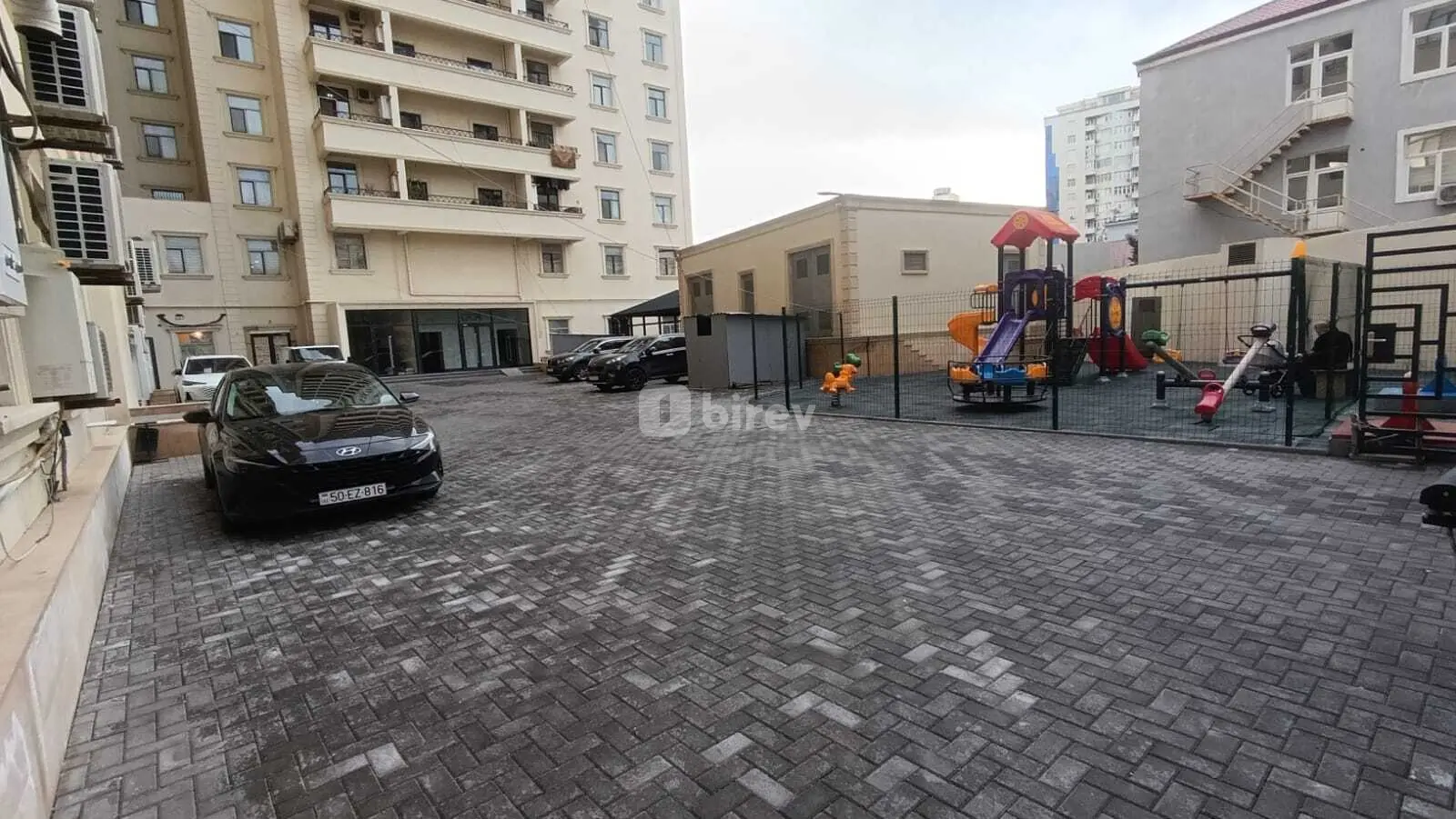 4 otaqlı mənzil, Nəsimi rayonu, Azadlıq prospekti, Bakı şəhəri — şəkil 6