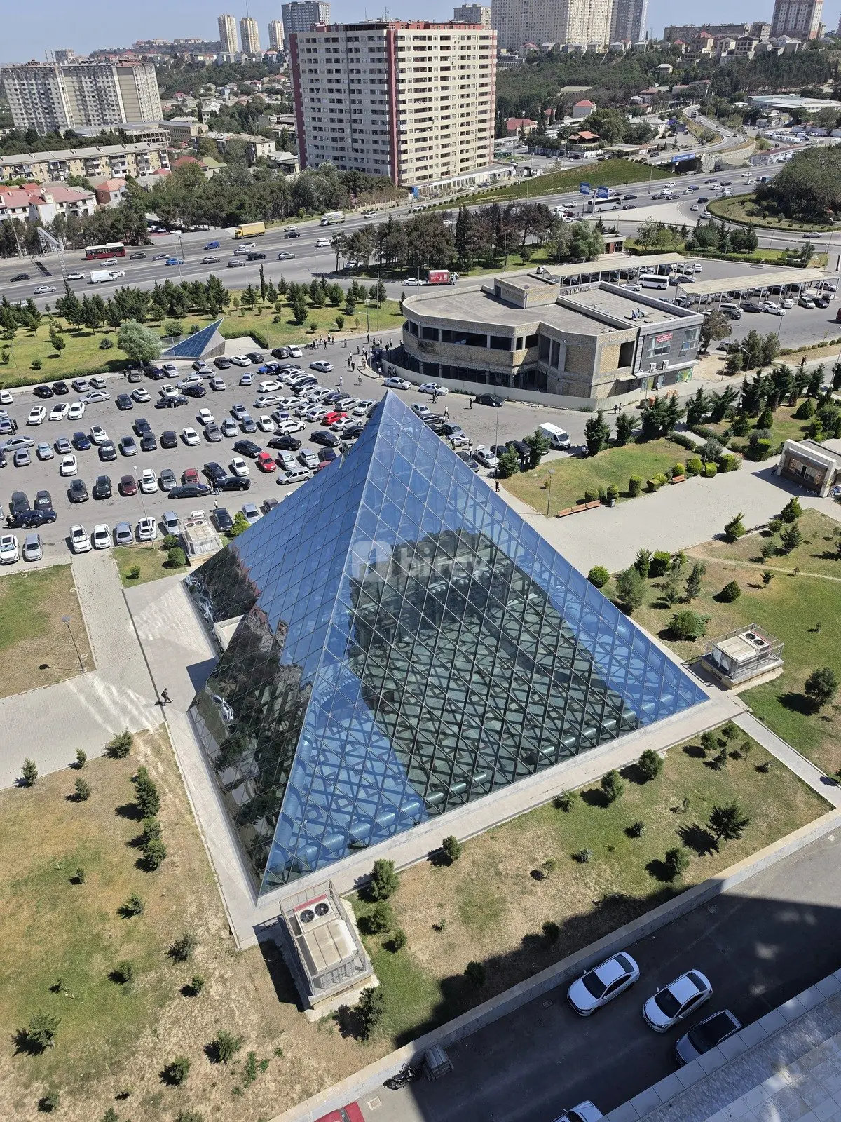 2 otaqlı mənzil, Sulutəpə q., Ovdan küçəsi, Binəqədi rayonu — şəkil 1