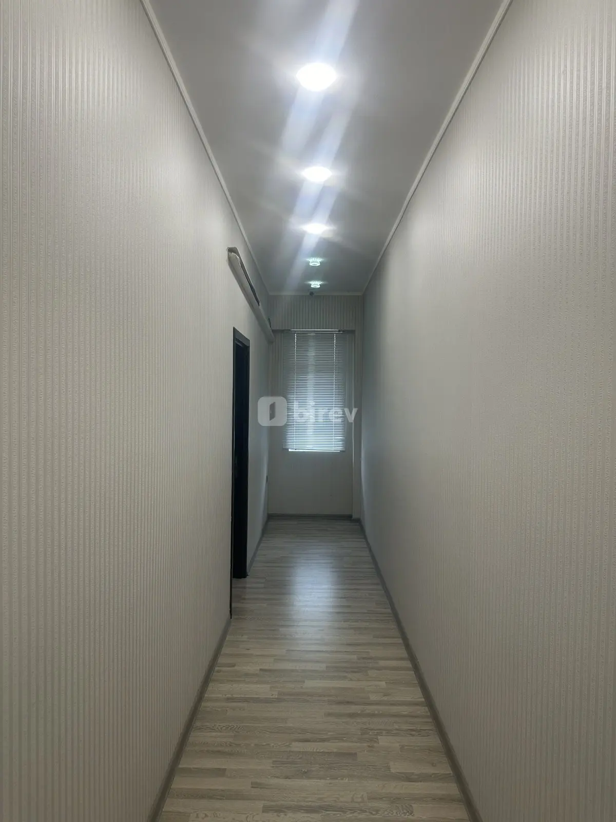 Ofis, M.Ə.Rəsulzadə q., Eldar Babayev küçəsi, Binəqədi rayonu — şəkil 9