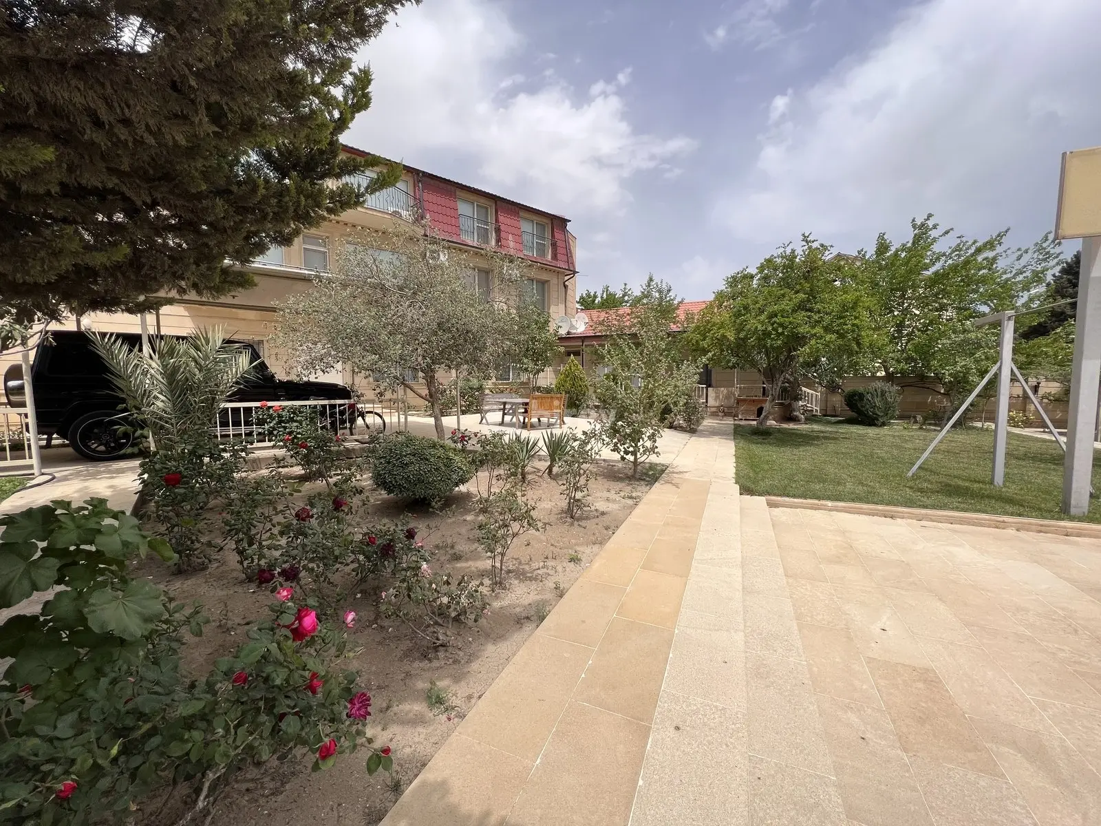 8 otaqlı həyət evi, Sahil q., Sahil qəsəbəsi, Qaradağ rayonu — şəkil 1