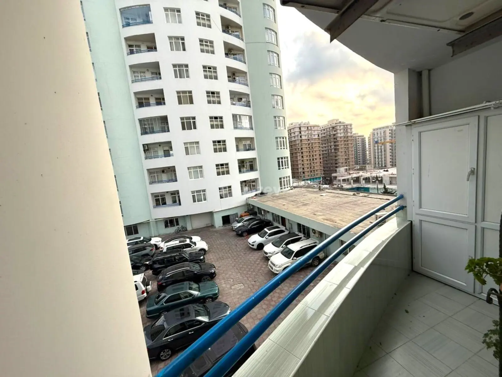 4 otaqlı mənzil, Nəsimi rayonu, Səməd Vurğun küç., Bakı şəhəri — şəkil 16