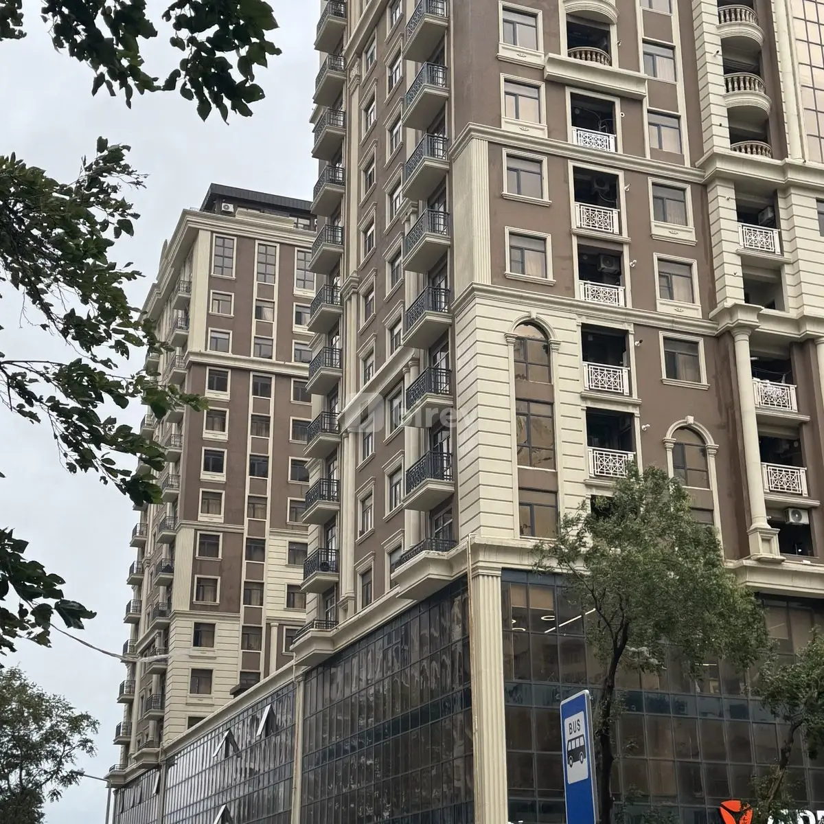 4 otaqlı mənzil, Nərimanov rayonu, Təbriz küçəsi, Bakı şəhəri — şəkil 1