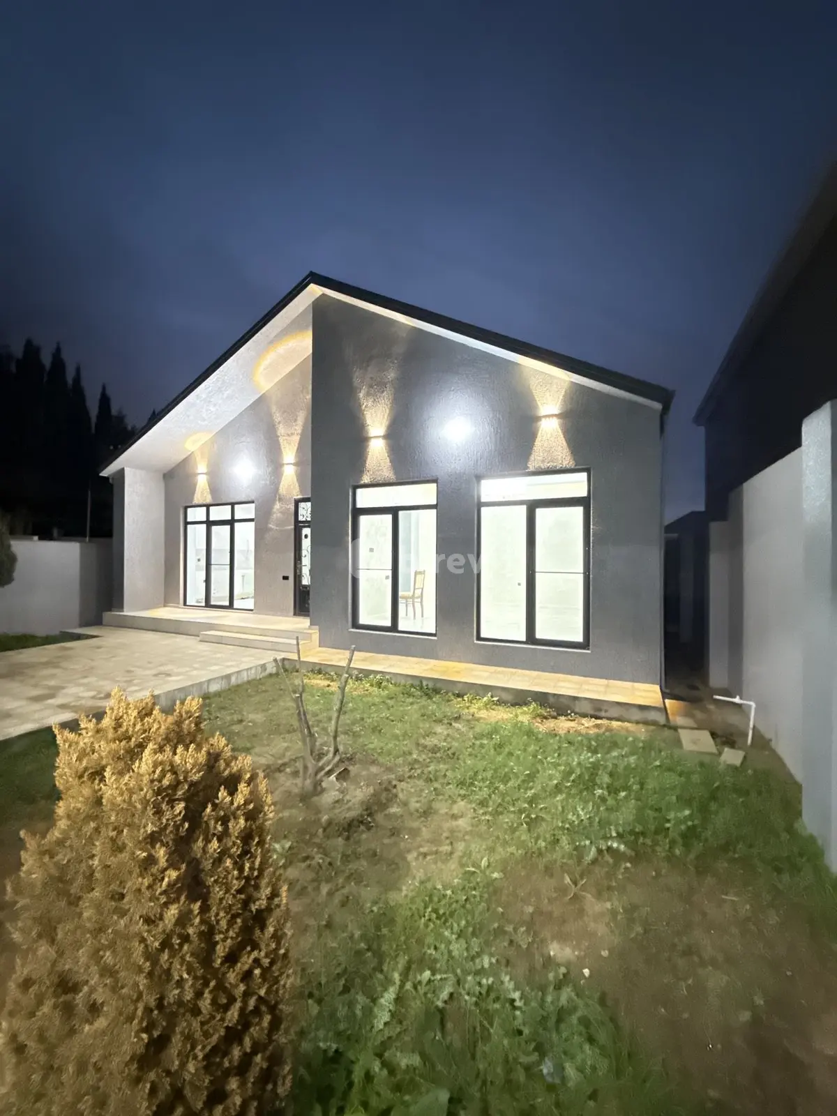 4 otaqlı həyət evi, Buzovna q., Buzovna qəsəbəsi, Xəzər rayonu — şəkil 1