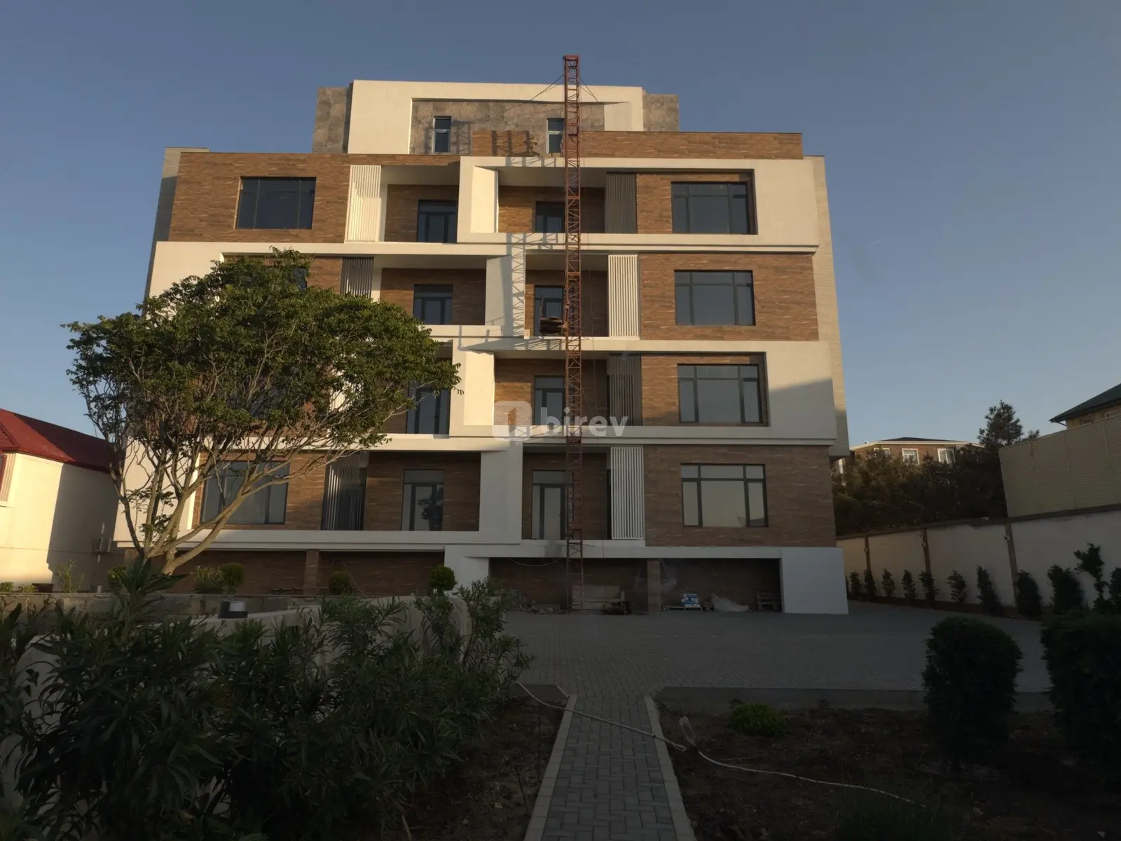2 otaqlı mənzil, Badamdar q., Tofiq memmedov kuc 63, Səbail rayonu — şəkil 1