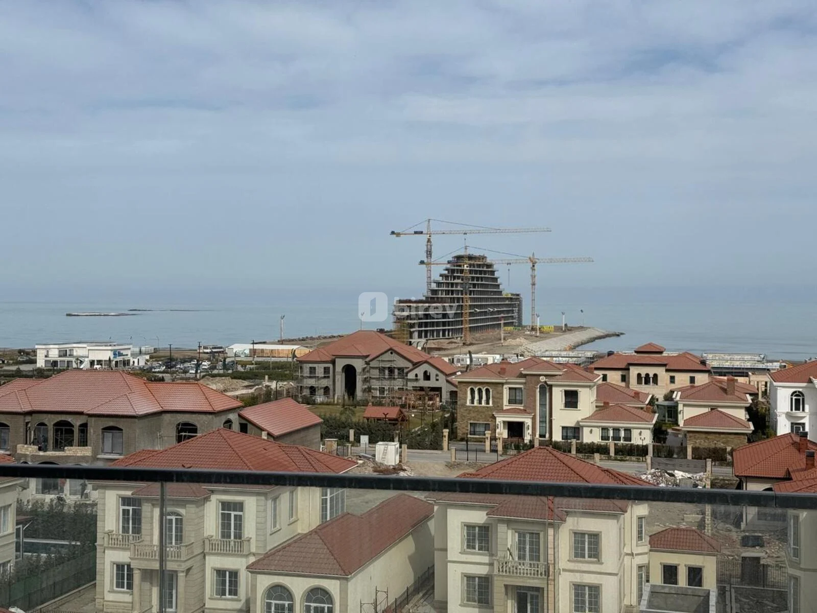 4 otaqlı mənzil, Sea Breeze q., Sea Breeze Resort., Sabunçu rayonu — şəkil 2