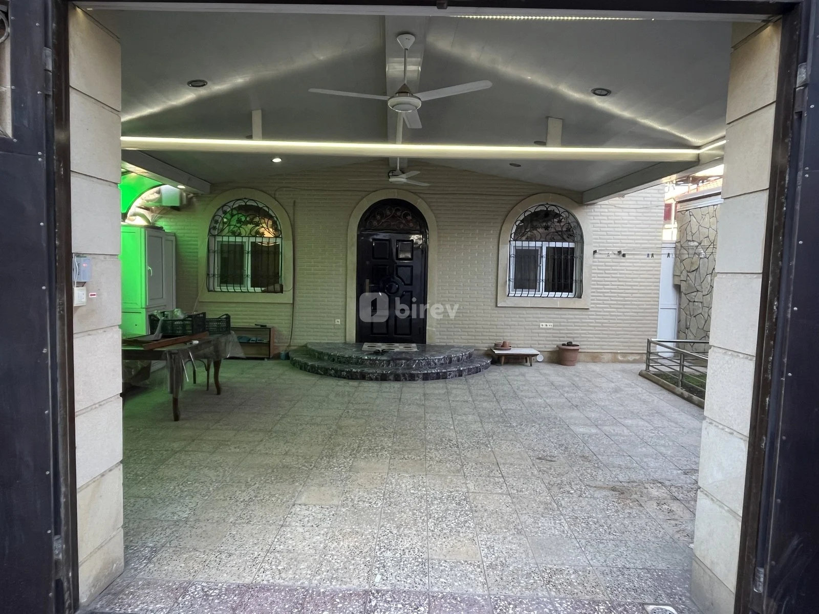 4 otaqlı həyət evi, Binəqədi q., Mirzə Fətəli Axundov küçəsi, Binəqədi rayonu — şəkil 1