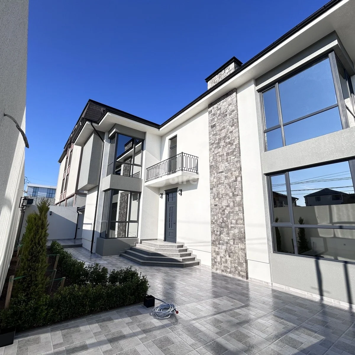 5 otaqlı həyət evi, Badamdar q., Badamdar qəs., 3-cü massiv., 26., Səbail rayonu — şəkil 2
