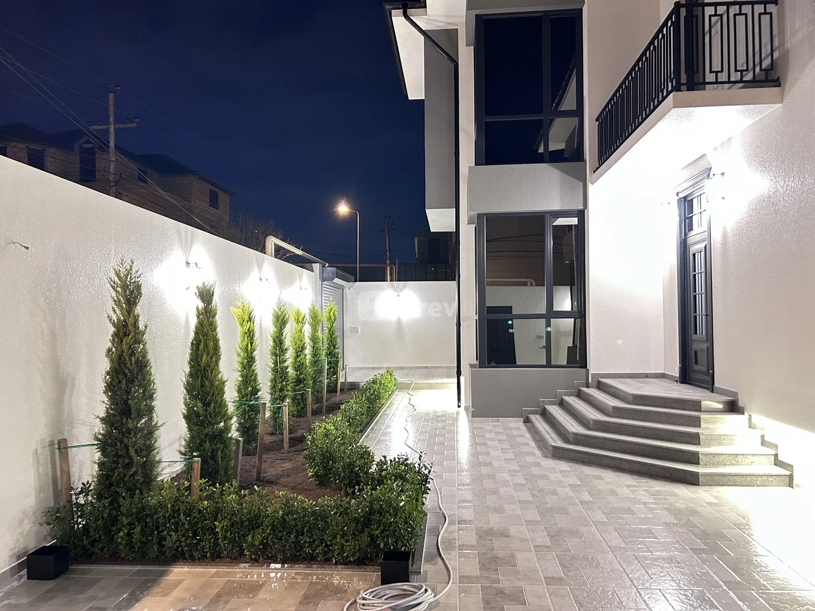 5 otaqlı həyət evi, Badamdar q., Badamdar qəs., 3-cü massiv., 26., Səbail rayonu — şəkil 11