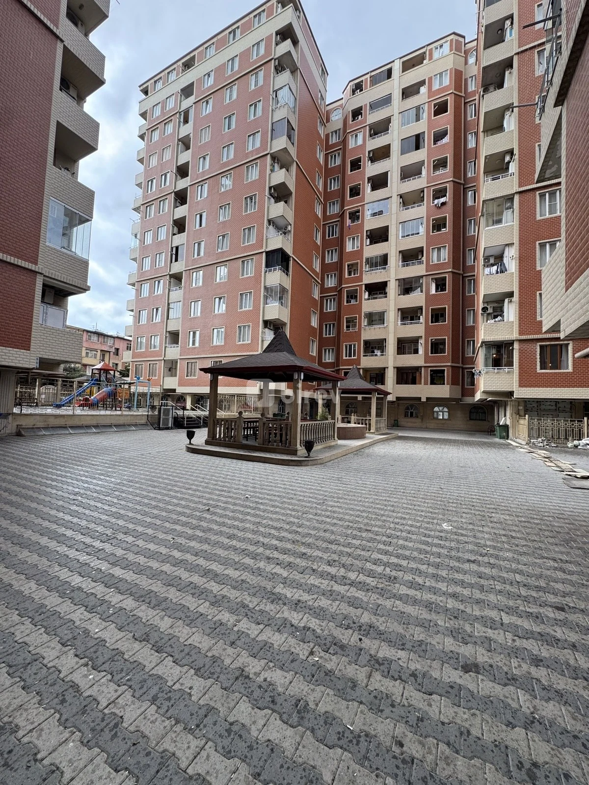 2 otaqlı mənzil, 4-cü mikrorayon, 20 Yanvar küç. 11, Nəsimi rayonu — şəkil 22