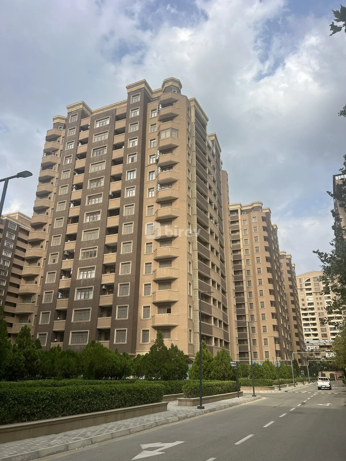 3 otaqlı mənzil, Nəsimi rayonu, K.Səfərəliyeva k. 25, Bakı şəhəri — şəkil 1