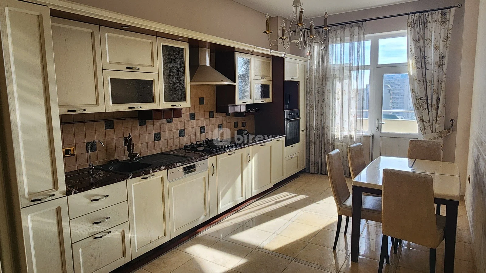 4 otaqlı mənzil, Yasamal rayonu, Naxçivani k.22, Bakı şəhəri — şəkil 5