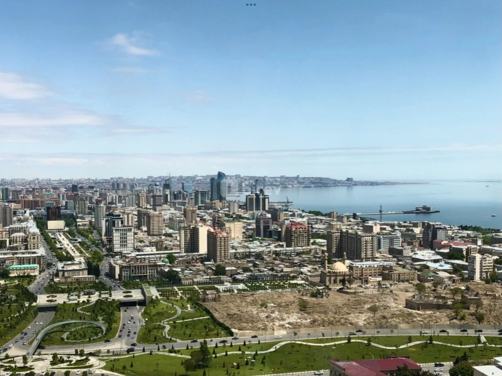 4 otaqlı mənzil, Yasamal rayonu, İsmayıl bəy Qurtqaşınlı küç., Bakı şəhəri — şəkil 1