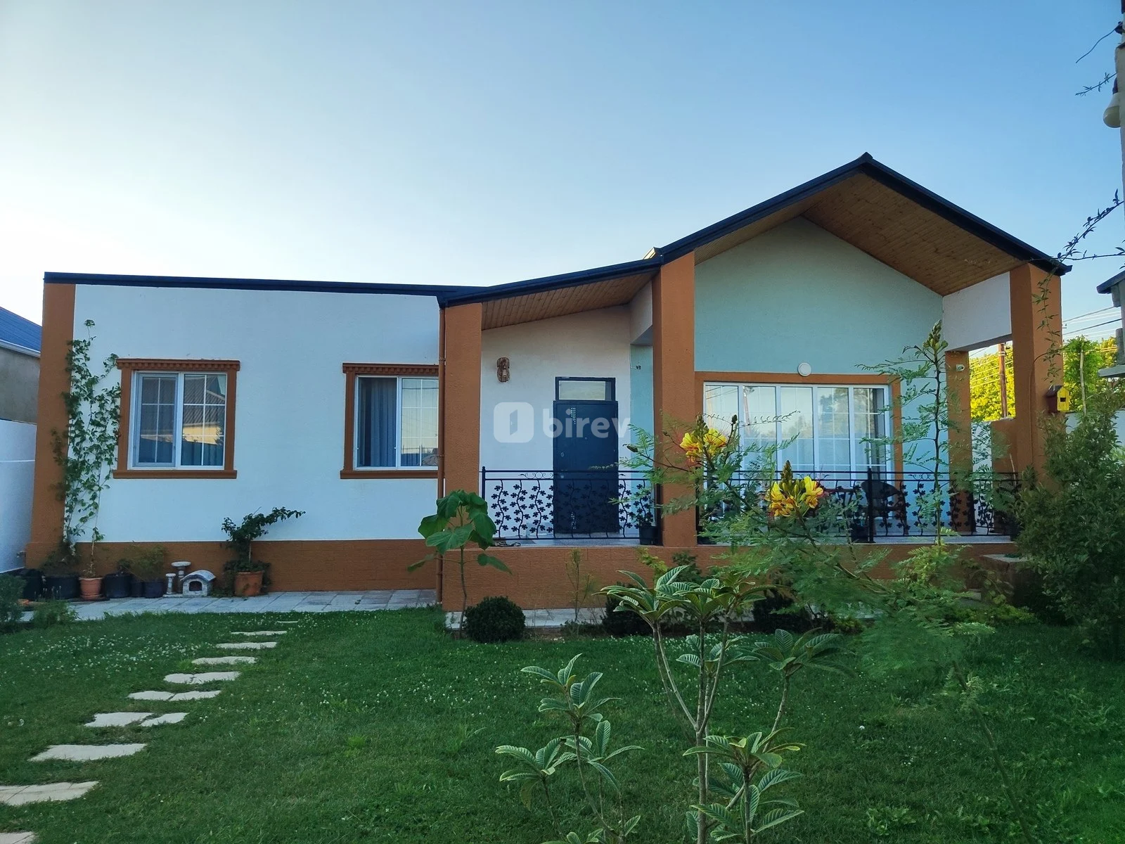 5 otaqlı həyət evi, Binə q., Binə qəsəbəsi, Xəzər rayonu — şəkil 1