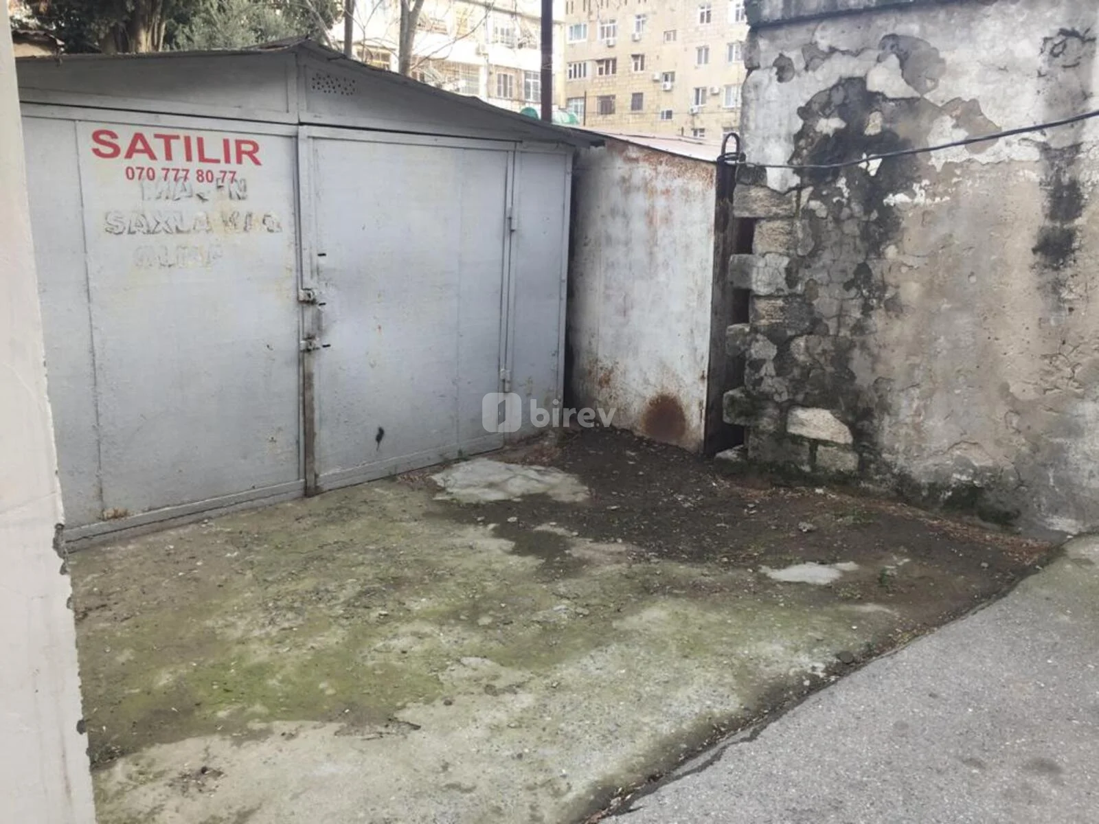 Qaraj, Nərimanov rayonu, Teymur Əliyevlə, Azadlıq prospektinin kəsişməsi, Bakı şəhəri — şəkil 1