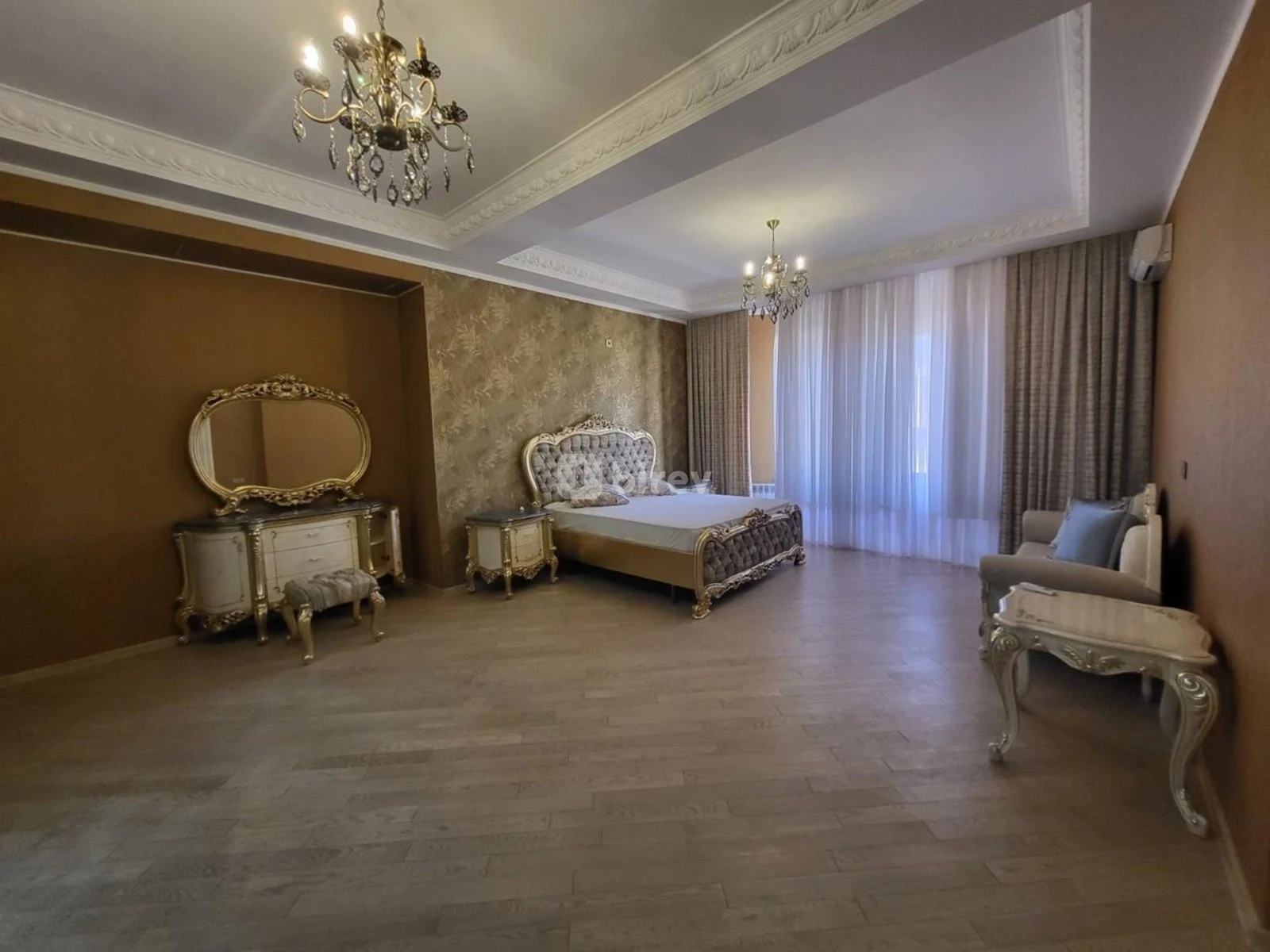 8 otaqlı həyət evi, 6-cı mikrorayon, Sirab k., Binəqədi rayonu — şəkil 14