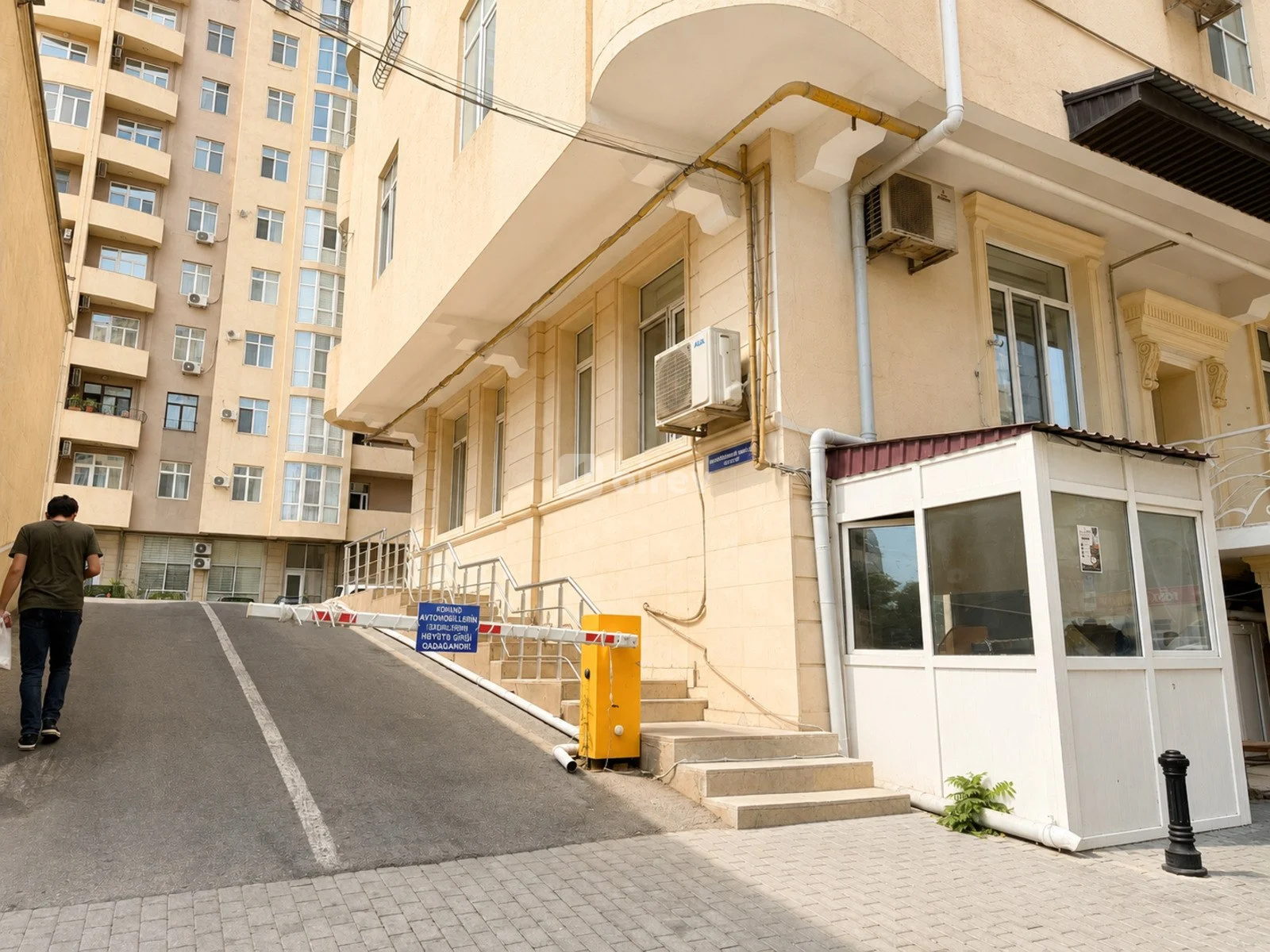 4 otaqlı mənzil, Yasamal rayonu, Murtuza Muxtarov küçəsi, Bakı şəhəri — şəkil 2