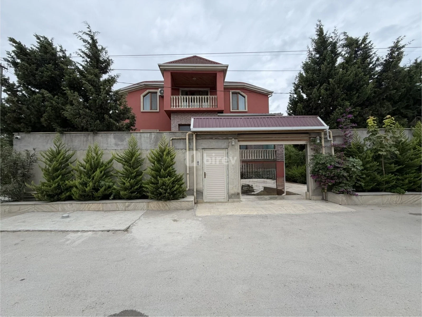 8 otaqlı həyət evi, Mərdəkan q., Cefer remzi 28c, Xəzər rayonu — şəkil 1