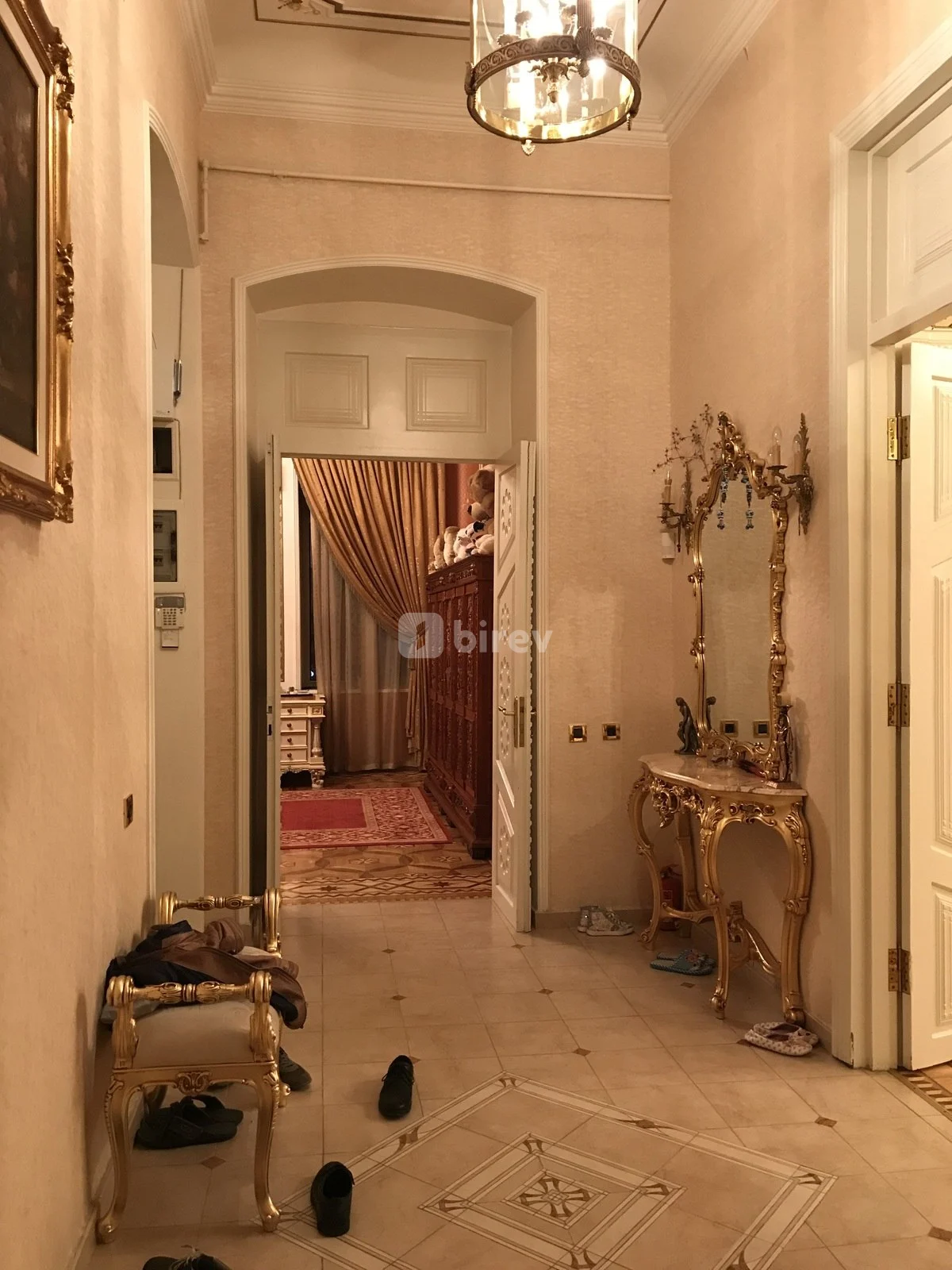 6 otaqlı mənzil, Səbail rayonu, Üzeyir Hacıbəyov küç.46, Bakı şəhəri — şəkil 2