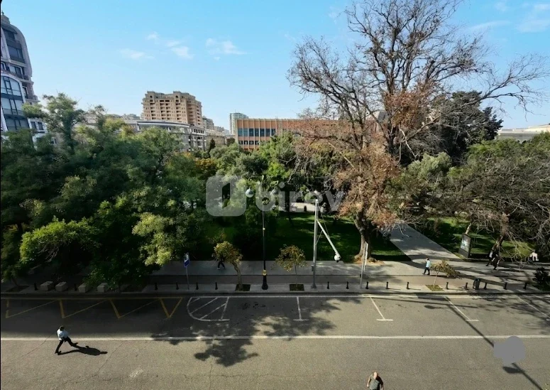 5 otaqlı mənzil, Nəsimi rayonu, Bülbül prospekti, Bakı şəhəri — şəkil 3
