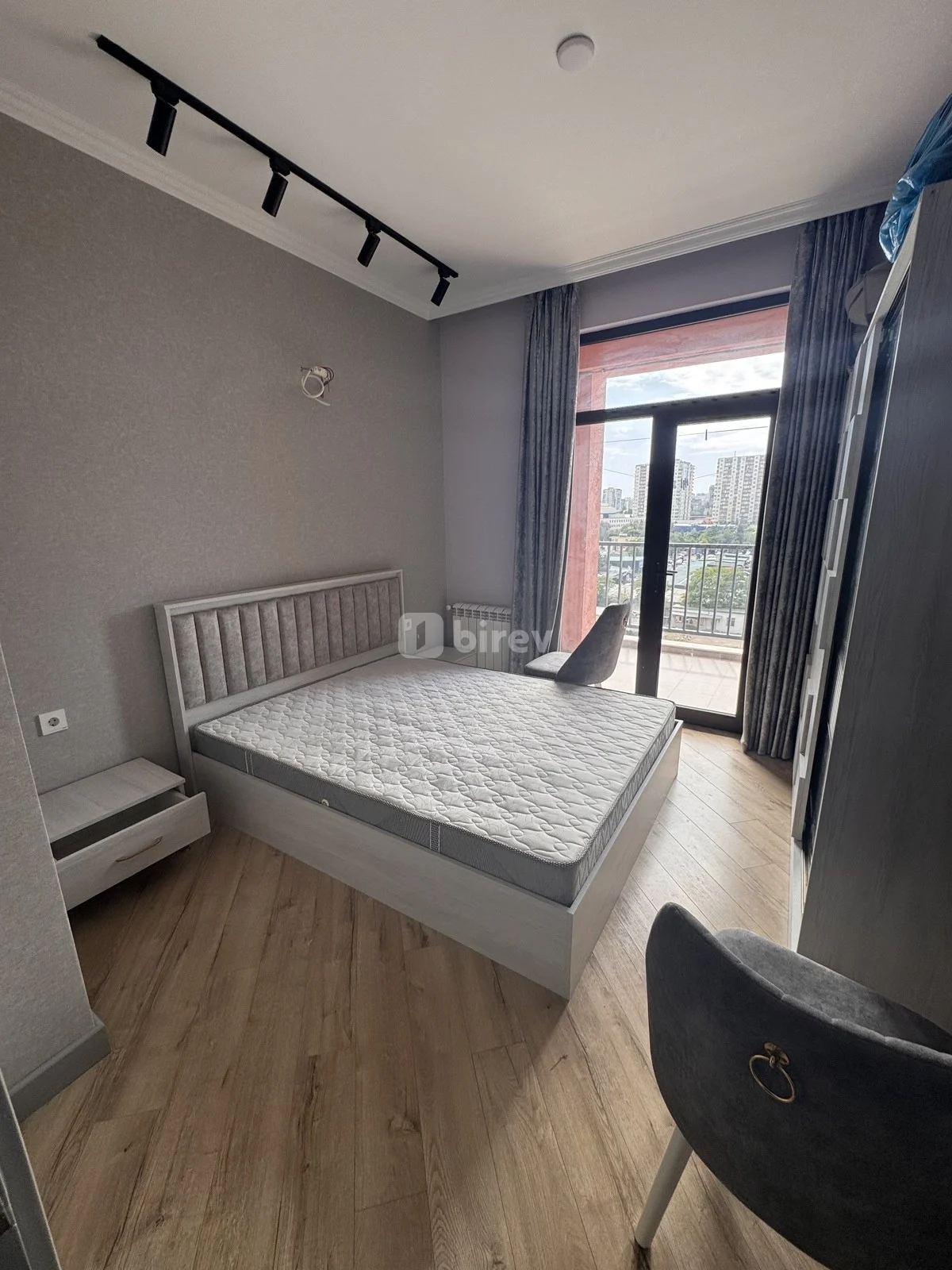 2 otaqlı mənzil, 7-ci mikrorayon, West Town yaşayış kompleksi, Binəqədi rayonu — şəkil 1